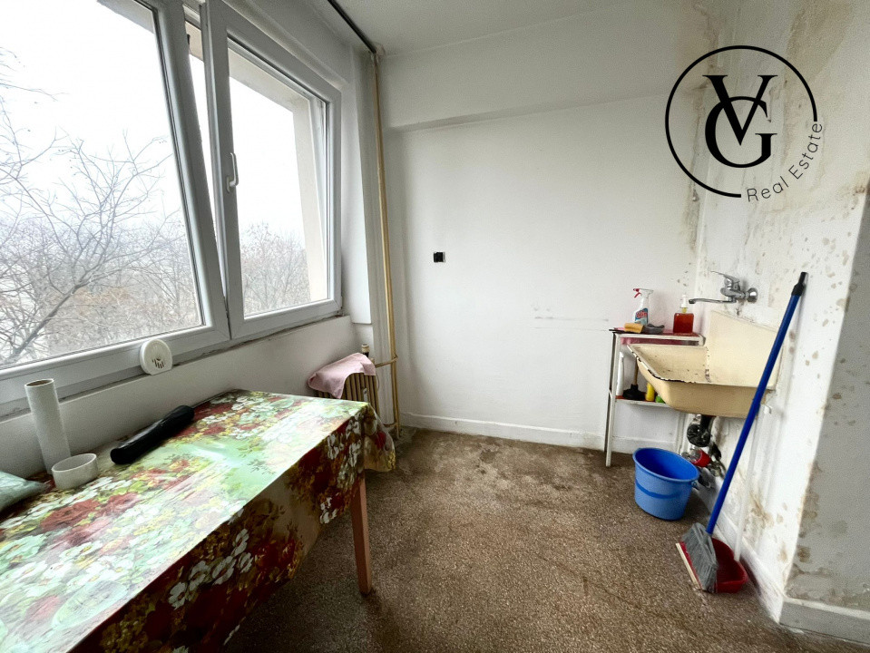 Apartament 3 camere | Metrou Titan | Bloc Potcoava