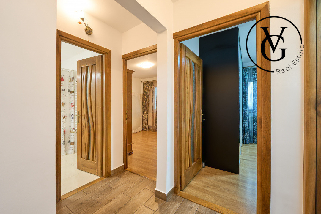 Apartament decomandat | 3 camere | zona Gara | luminos E-V