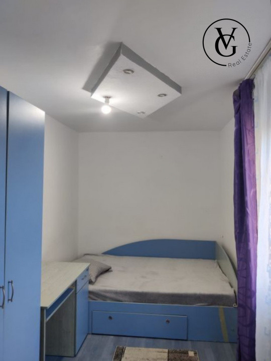 Apartament cu 3 camere + centrala proprie - Constanta