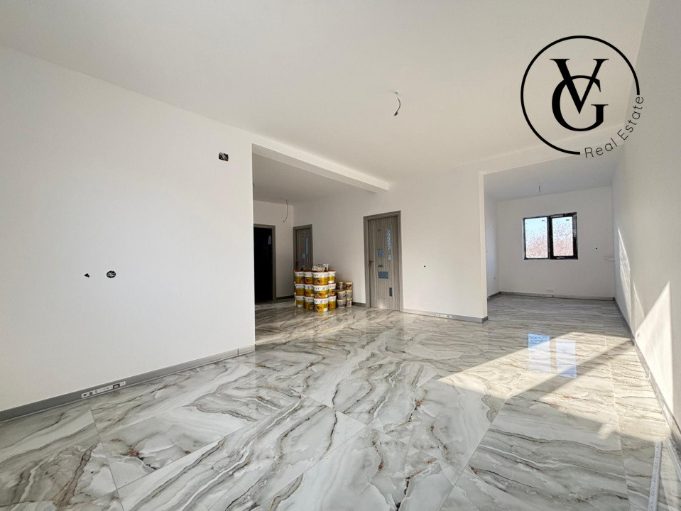 Casa la sol, 4 camere - 269 mp - Navodari