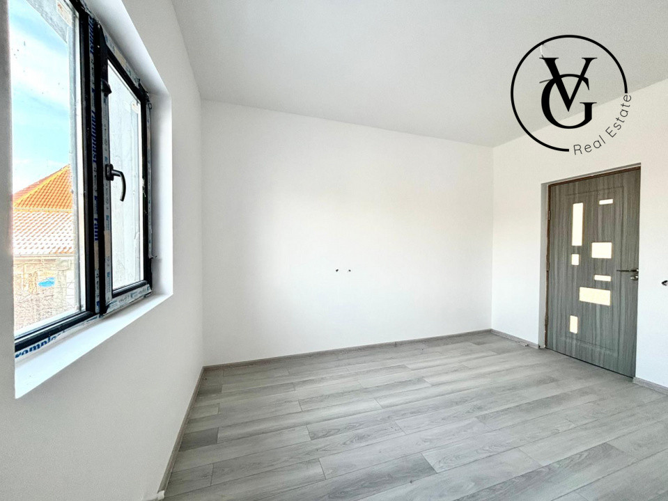 Casa la sol, 4 camere - 269 mp - Navodari