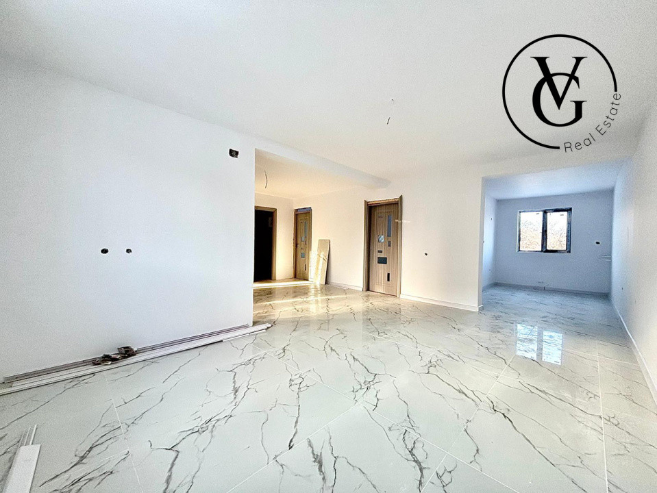 Casa la sol, 4 camere - 253 mp - Navodari