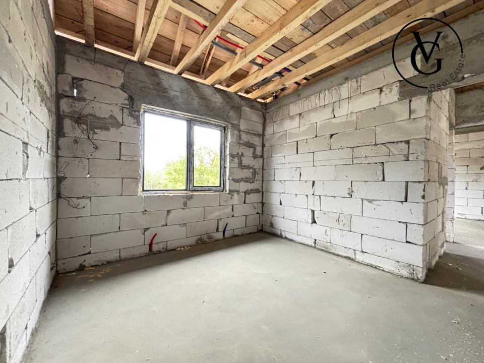 Casa P+M, 300 mp, 5 camere | Lumina | Predare la cheie