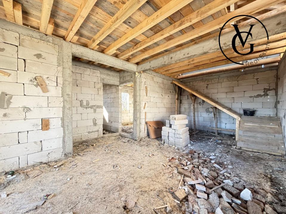 Casa P+M, 300 mp, 5 camere | Lumina | Predare la cheie