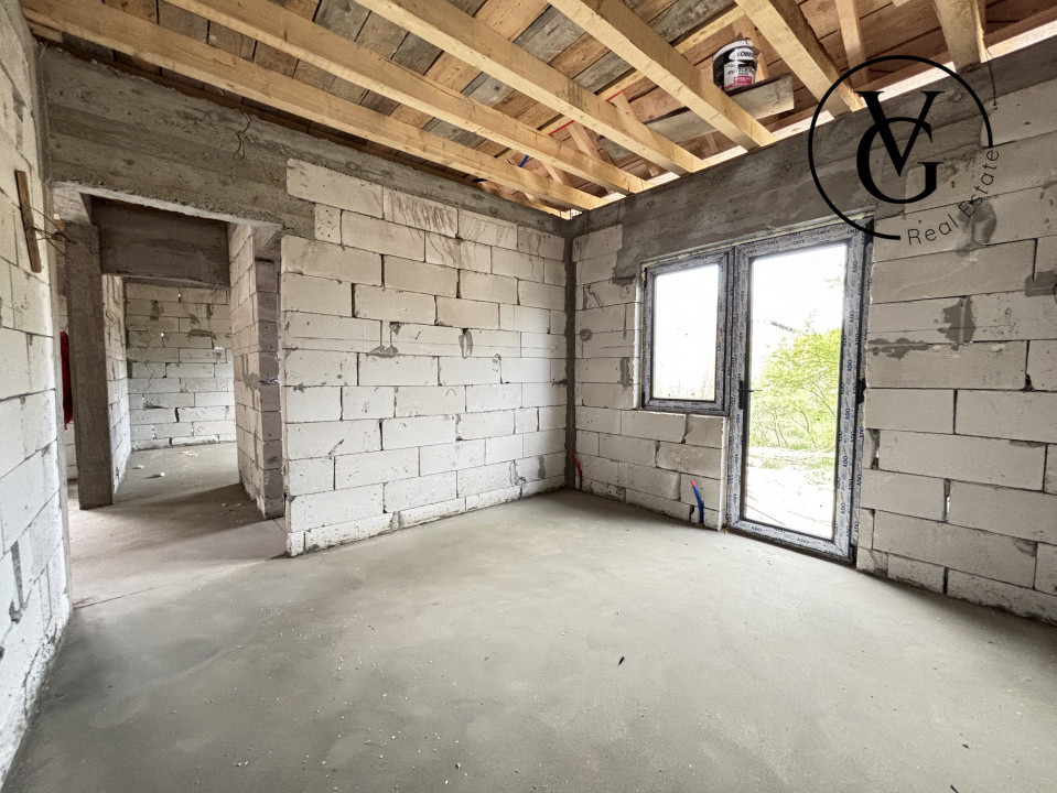 Casa P+M, 300 mp, 5 camere | Lumina | Predare la cheie