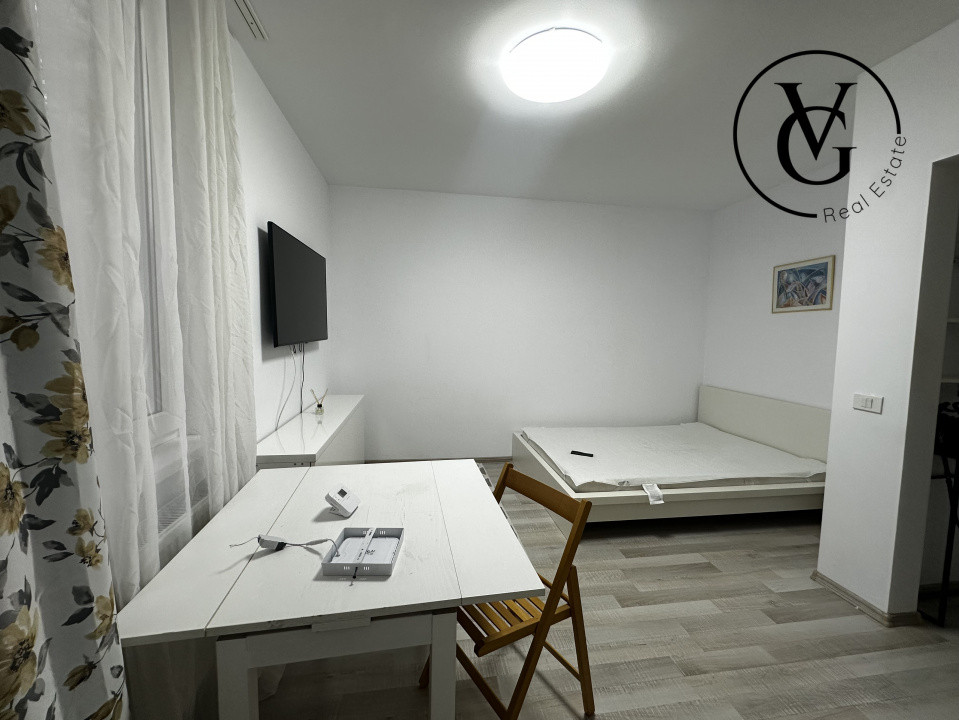 Garsoniera in Primaverii langa Jean Monnet 