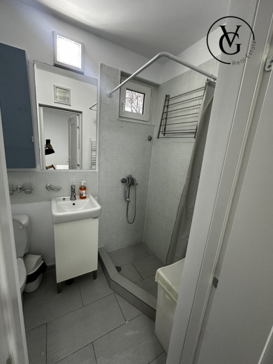 Garsoniera in Primaverii langa Jean Monnet 