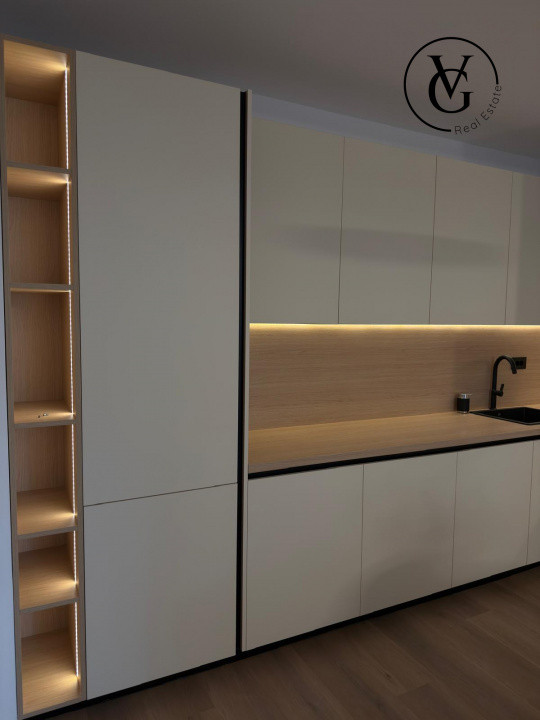 Apartament - 2 camere - Faleza Nord - vedere lac 