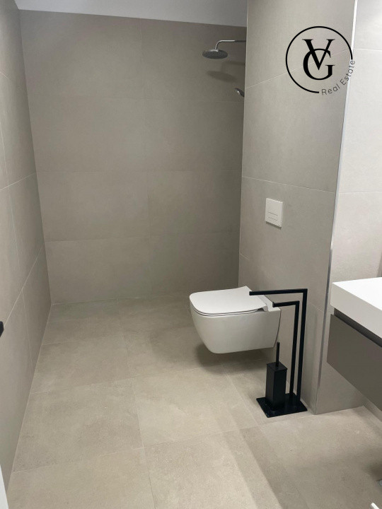 Apartament - 2 camere - Faleza Nord - vedere lac 