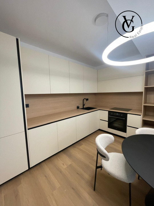 Studio cu vedere la lac Faleza Nord