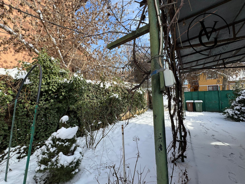 Casa | 3 camere | Domenii