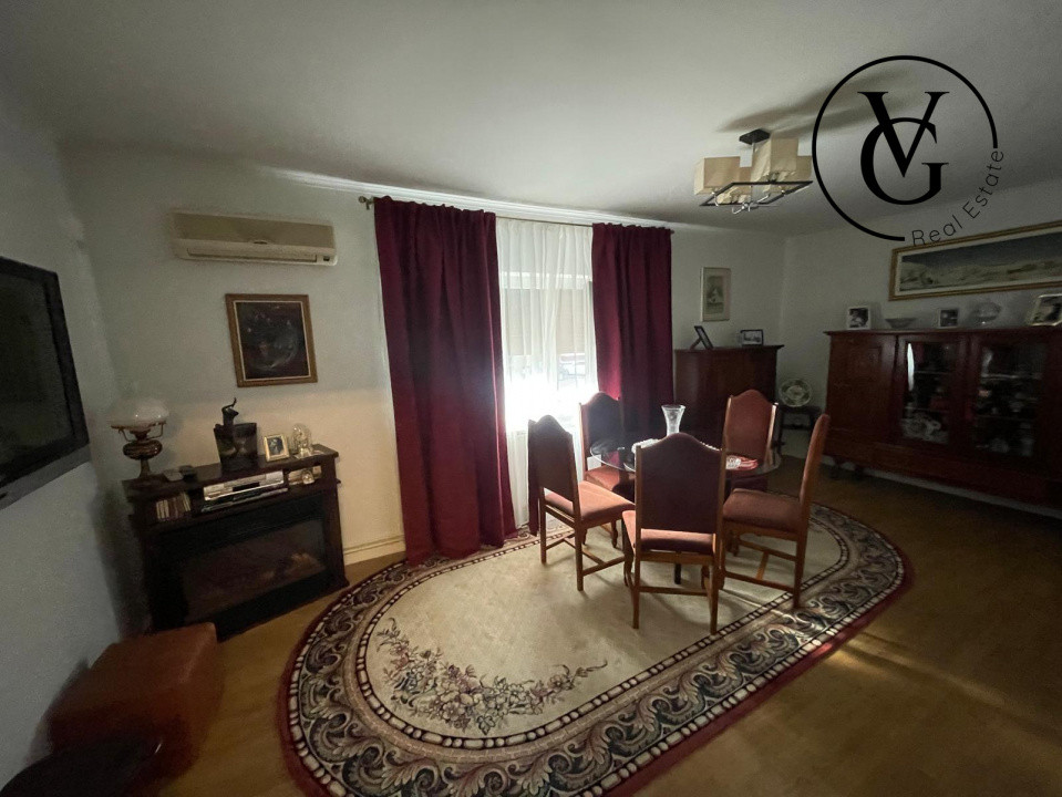 Apartament 4 camere zona Victoria