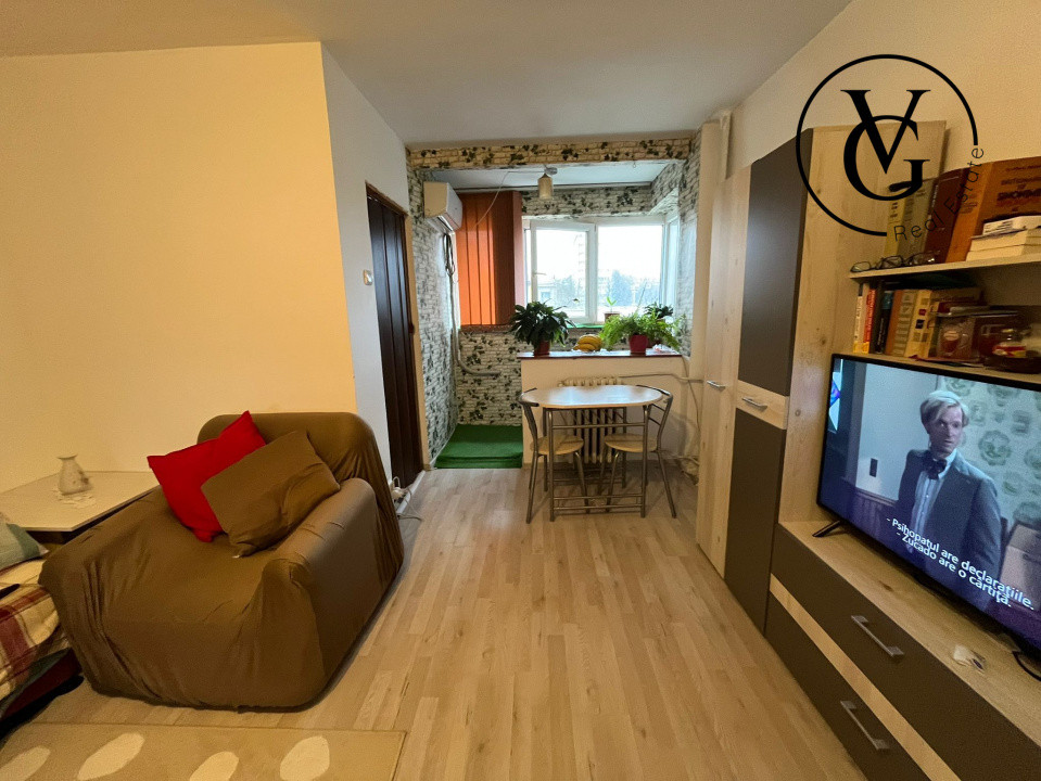 Garsoniera - Titan - Piata Minis