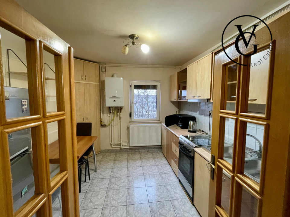 Apartament 3 camere + centrala proprie - Inel 2