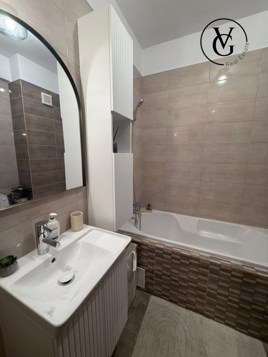 Apartament 2 camere Carol City Park complet mobilat