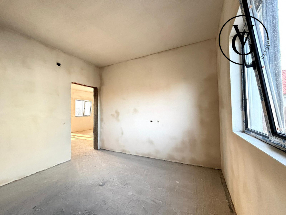 Casa la sol, 4 camere - 195 mp teren -  Navodari - predare la cheie