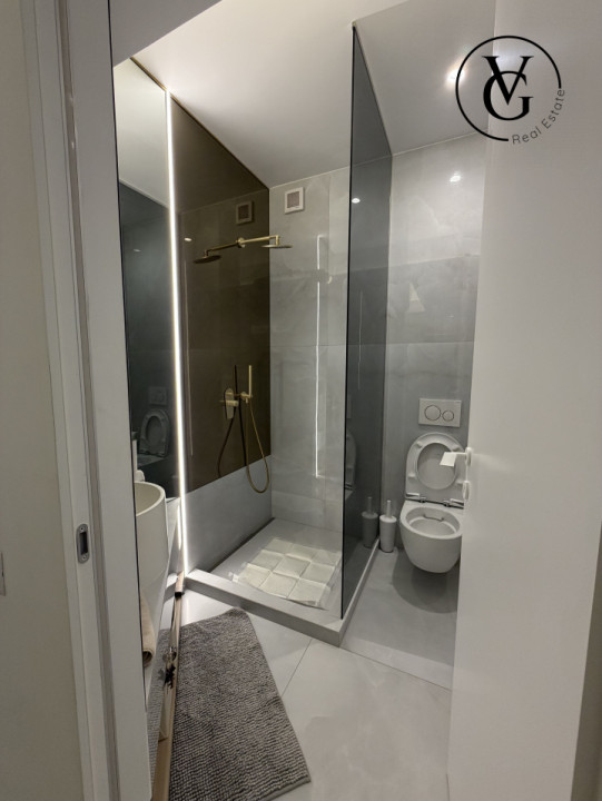 Apartament 3 camere mobilat lux | Cortina North |  Parcare inclusă | 