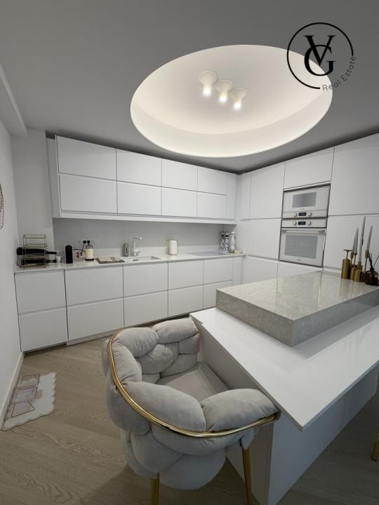 Apartament 3 camere mobilat lux | Cortina North |  Parcare inclusă | 