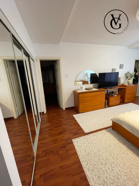 Vila D+P+1E+M  zona L. Pedagogic