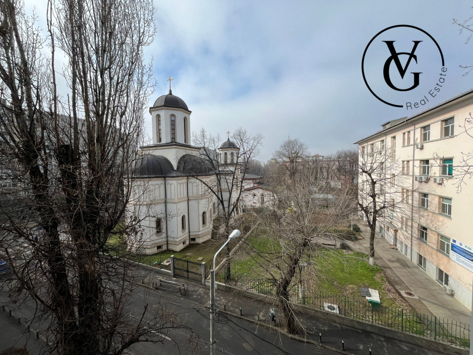 Garsoniera - Stefan cel mare - Metrou