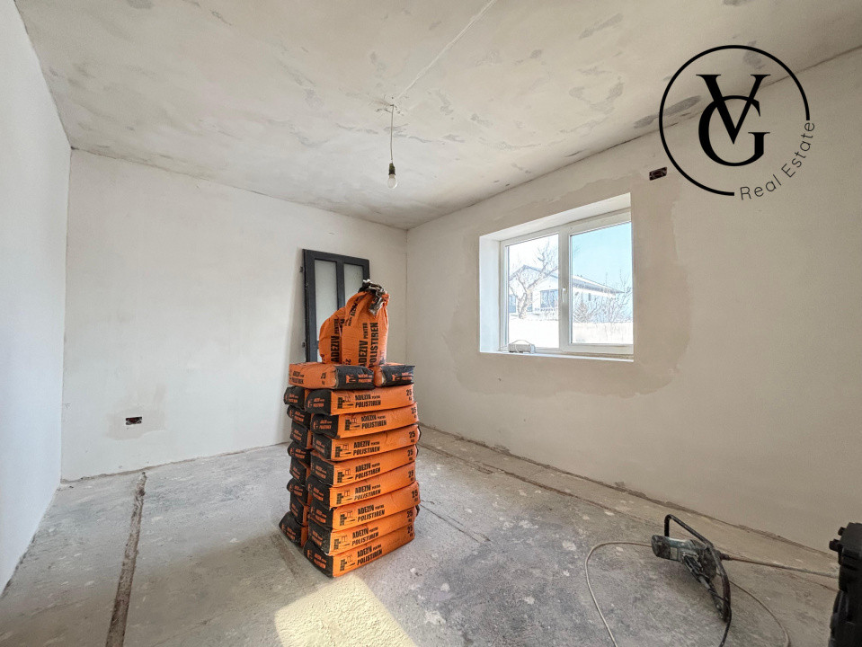 Casa la sol | 3 camere | Lumina | 225mp