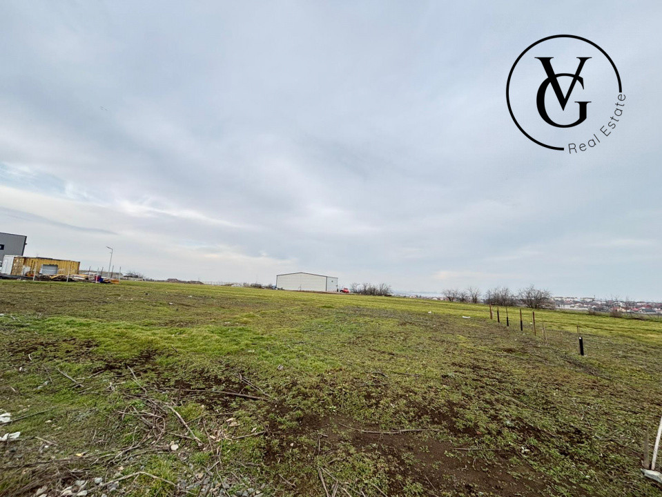 Teren intravilan industrial | 980 mp | Ovidiu