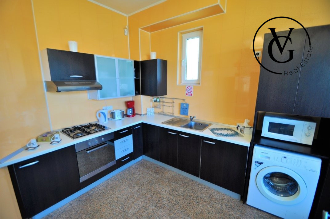 Vila P+2 cu vedere la mare Mamaia Nord / Scoica Land