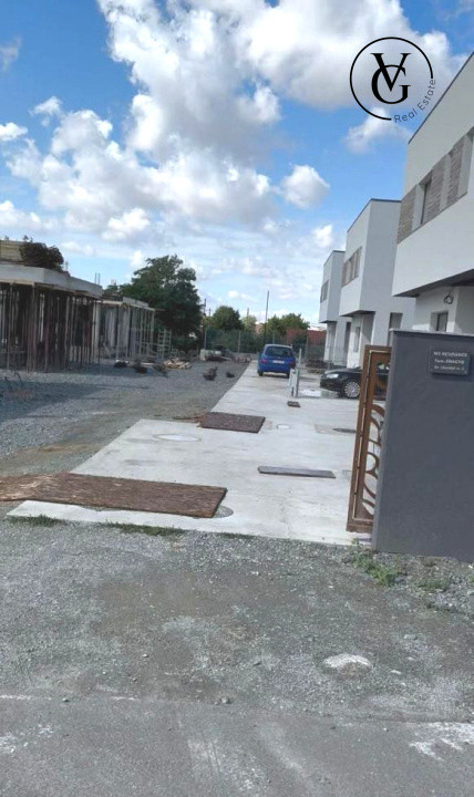 Teren 350 mp | Lumina