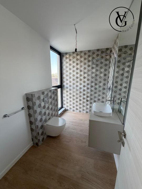 Vila P+2 Finisata | 5 camere + spatiu relaxare |  Pipera 