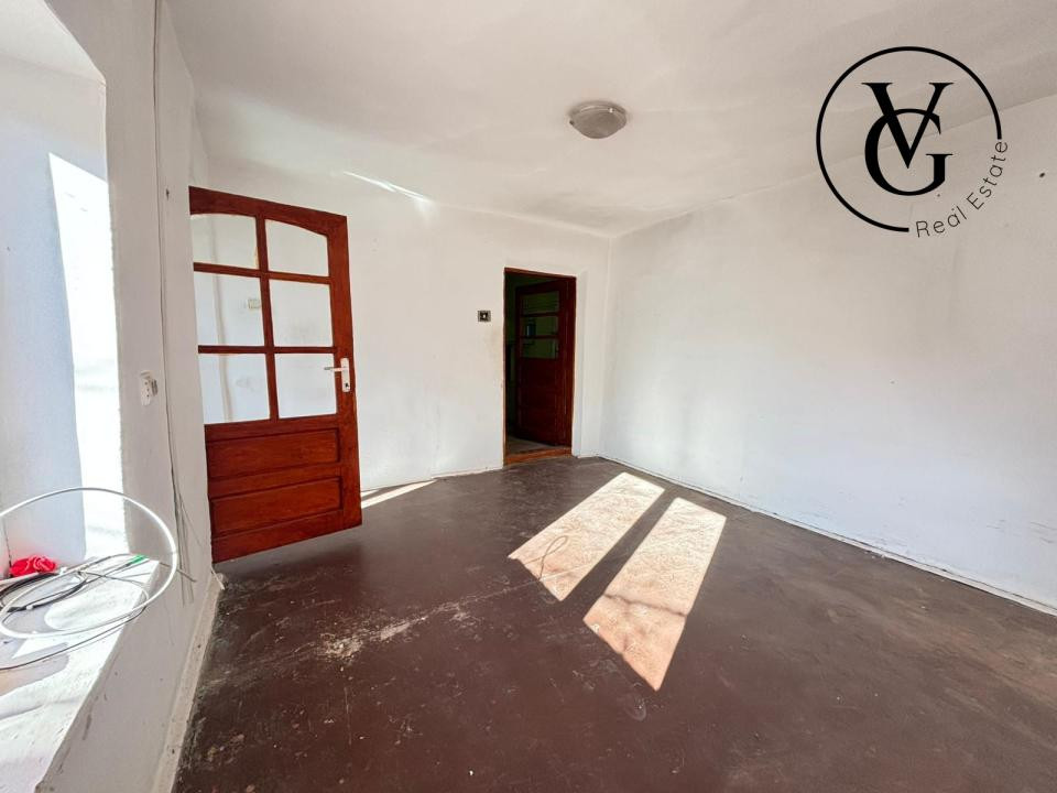 Casa la sol - teren 387 mp - Lumina