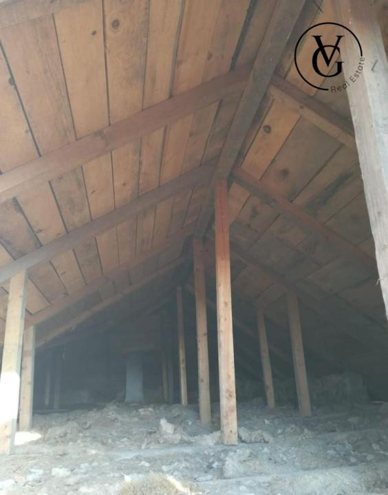 Casa la sol - teren 387 mp - Lumina