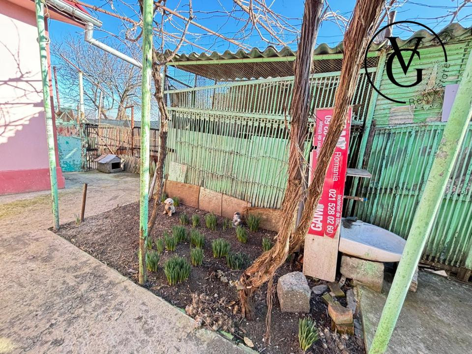 Casa la sol - teren 387 mp - Lumina