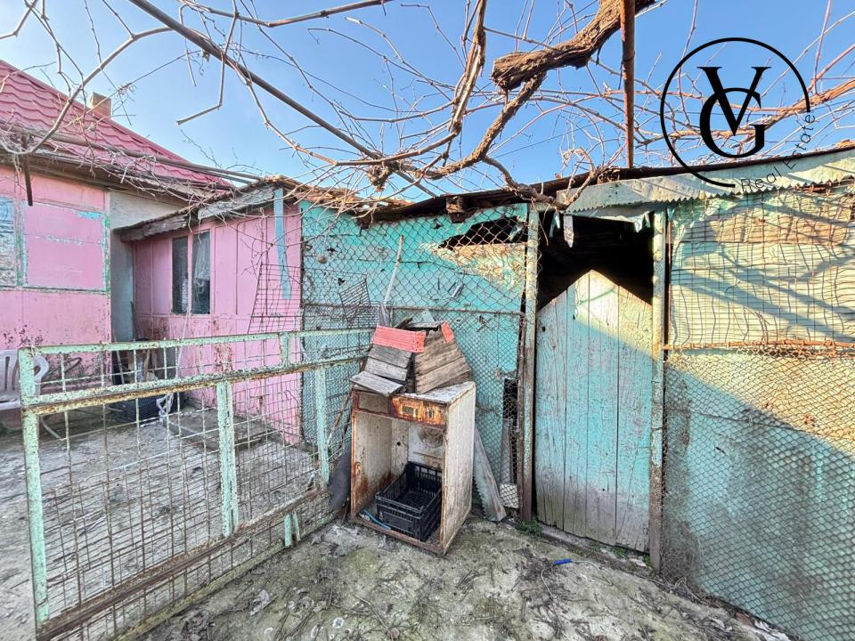 Casa la sol - teren 387 mp - Lumina