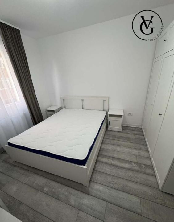 decomandat, NOU, 2 bai , parcare subterana, Apărătorii Patriei