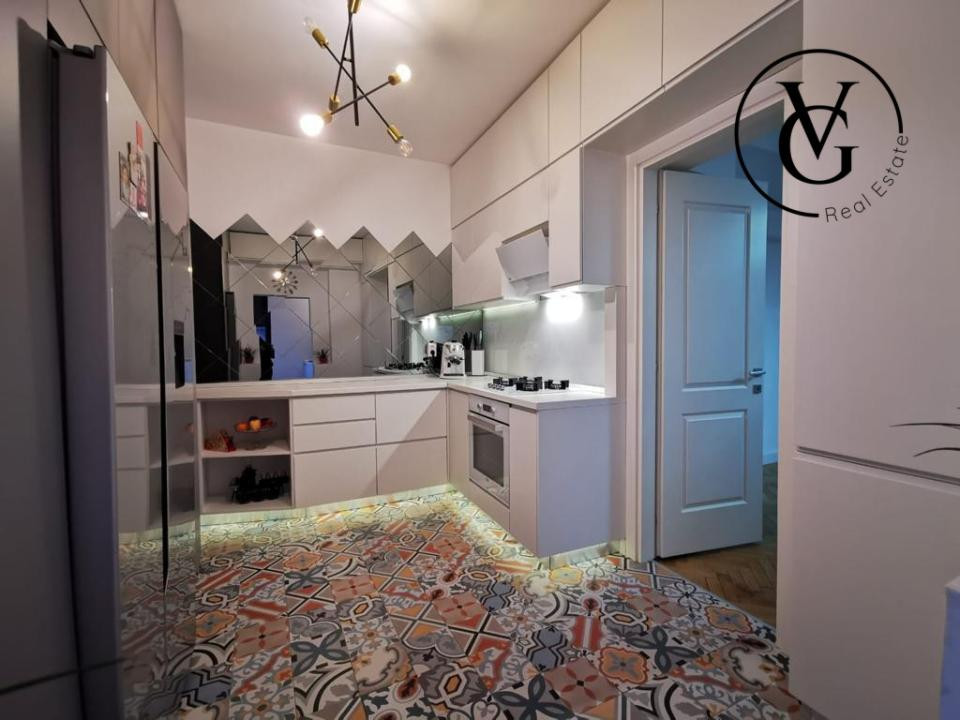 Apartament 5 camere – Zona Capitale | 104 mp | Mobilat premium |