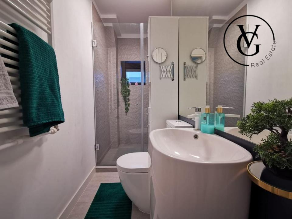 Apartament 5 camere – Zona Capitale | 104 mp | Mobilat premium |