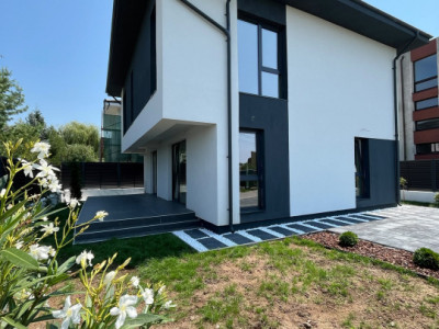 Casa 4 camere Otopeni | Toate utilitatile | 23 August