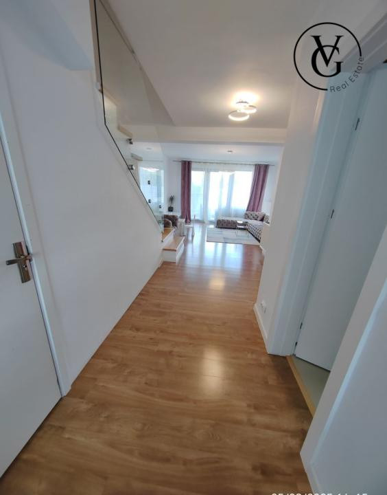 Casa 3 camere Tunari