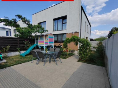 Vila 3 camere Tunari