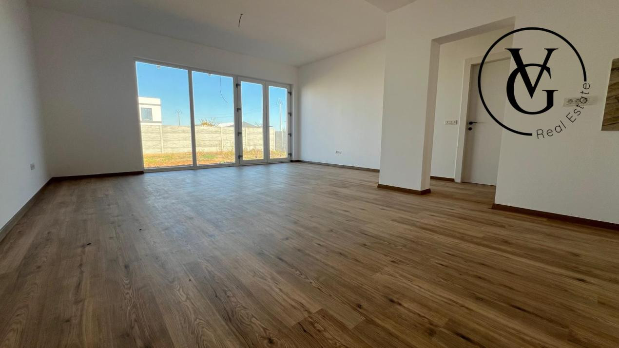 Casa individuala 5 camere Tunari 