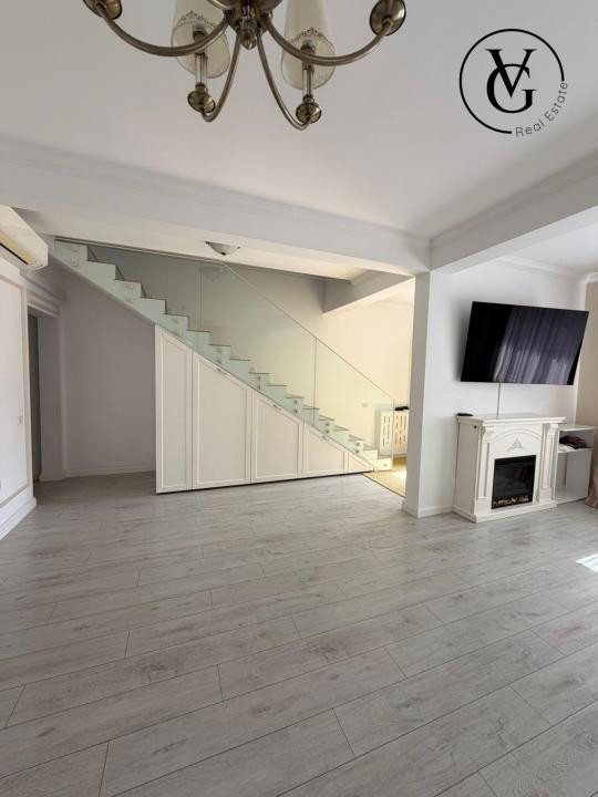 Vila 4 camere Matei Milo | sistem fotovoltaic de 10kW cu baterie de stocare 10Kw