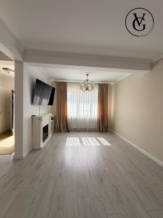 Vila 4 camere Matei Milo | sistem fotovoltaic de 10kW cu baterie de stocare 10Kw