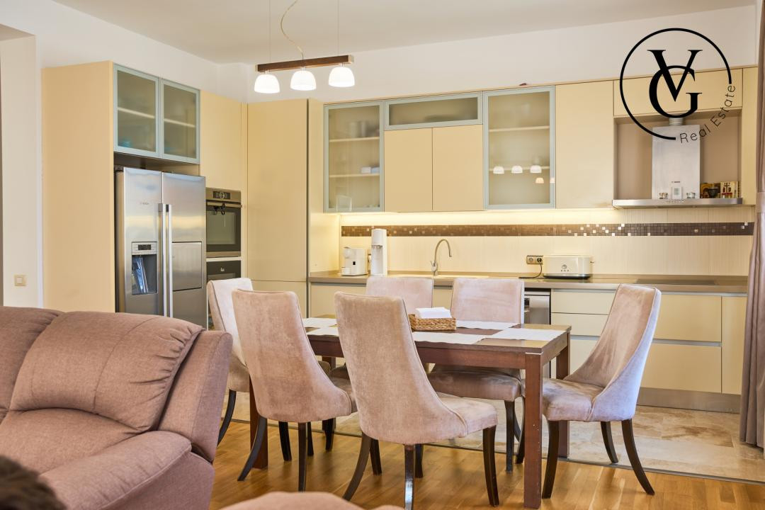 Vilă elegantă cu grădină și terasă – zonă liniștită, Centru 