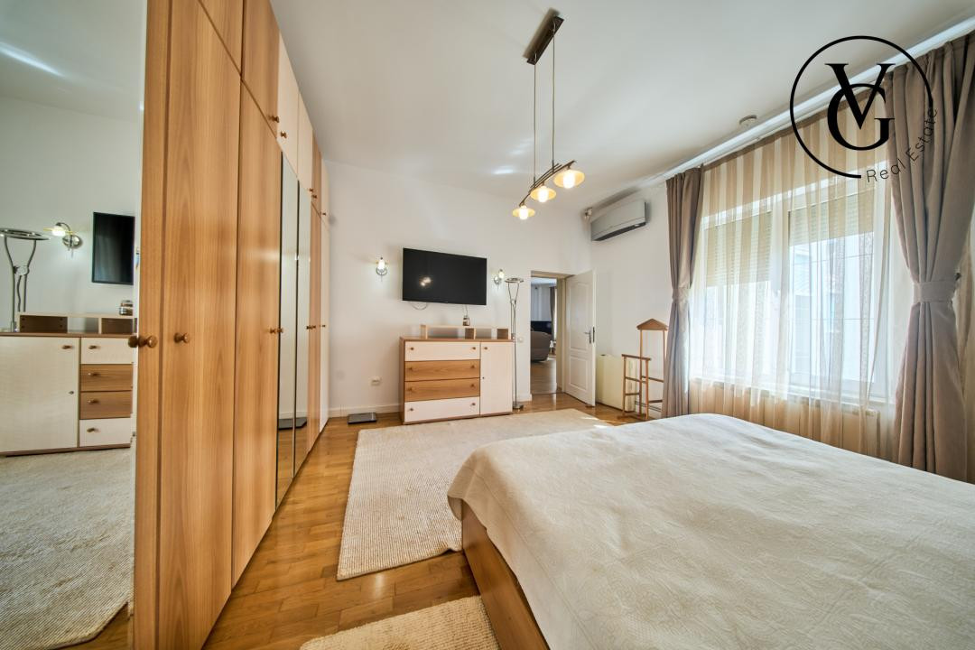 Vilă elegantă cu grădină și terasă – zonă liniștită, Centru 