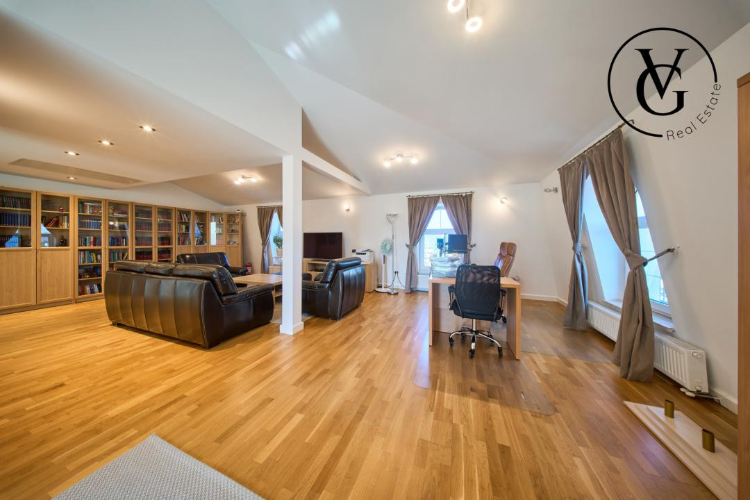 Vilă elegantă cu grădină și terasă – zonă liniștită, Centru 