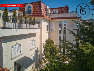 Vilă elegantă cu grădină și terasă – zonă liniștită, Centru 