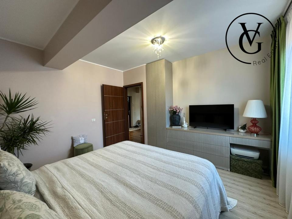 Apartament modern - 2 camere - decomandat - zona KM 5 