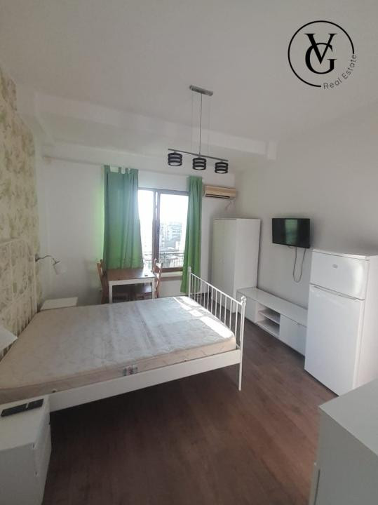 Garsoniera - Universitate - Biserica Italiana 