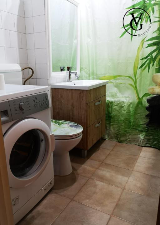 Garsoniera cu bucatarie separata - Zona Centrala - Bd. Unirii