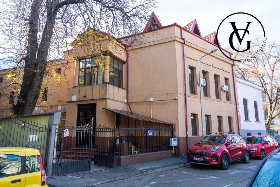 Cladire cu 9 unitati de cazare - Zona Armeneasca 